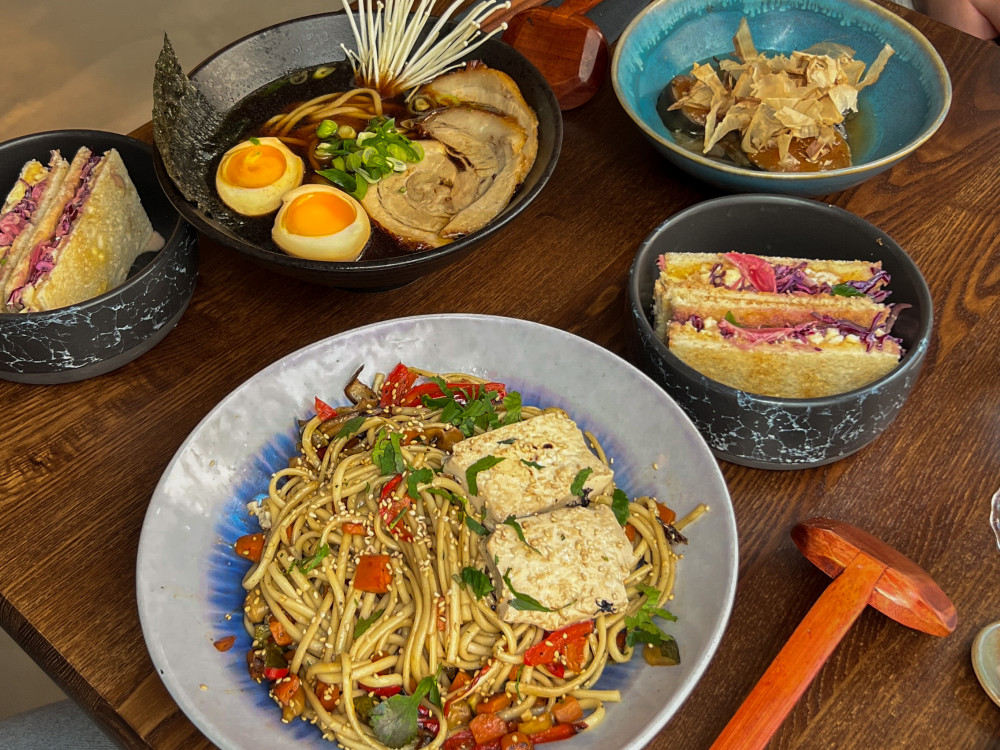 Différents plats du restaurant japonais Mizu à Rouen